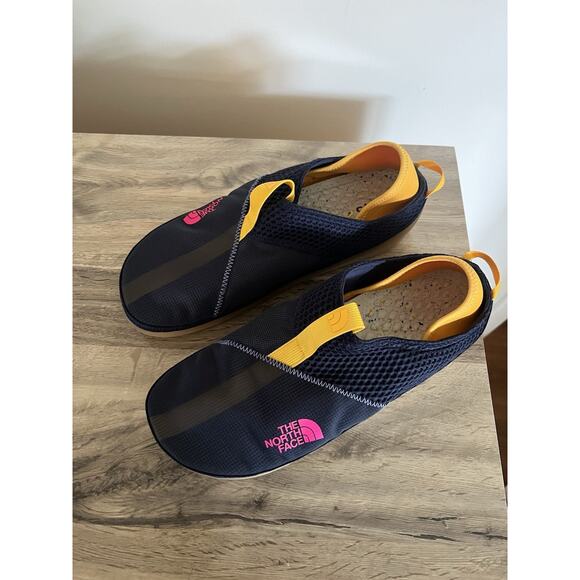 The North Face Unisex Base Camp Mules NWOT Men’s 13 Blue Yellow Slipper Flats - Picture 3 of 10
